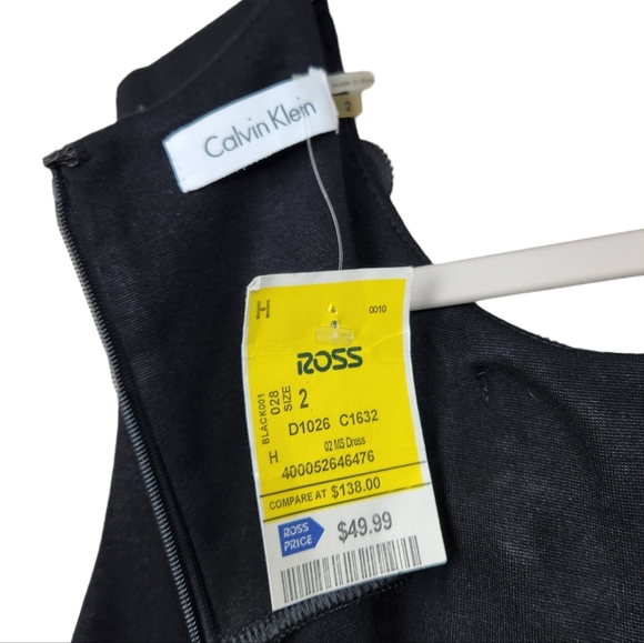 Calvin Klein Black Ruffled Zipper Floral Rose Shealth Dress LBD Women's Size 2 - Picture 10 of 12